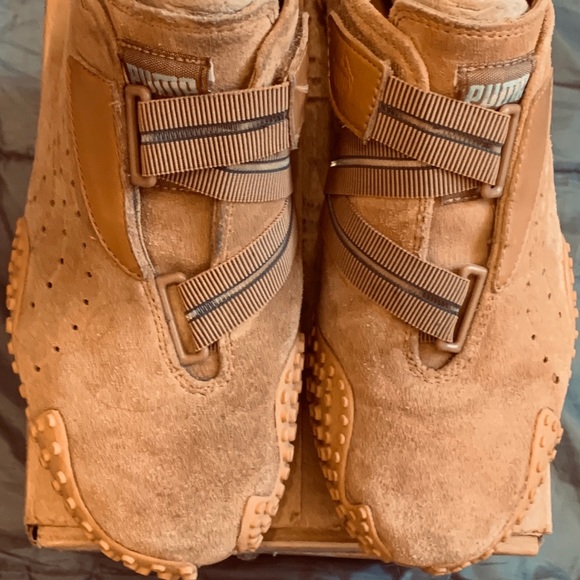 Shoes - Picture 3 of 3